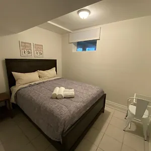 Yorkmills And Bayview !c Cozy & Stylish Private Bdr With Shared Bathroom Toronto